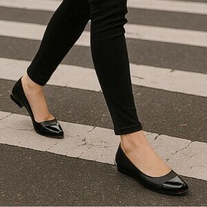 DV by Dolce Vita Malanie Black Vegan Leather Cap-Toe Flats Women’s Size 7 NWT